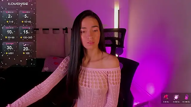 XXX chat uživo modela ella__olmos