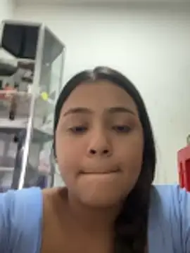 Baby_morena12 Show in webcam