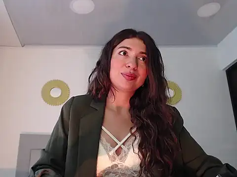 Chat +18 de Julietaamado ao vivo