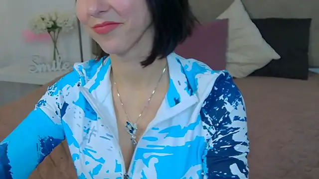 HeidieRaven's Live XXX Chat