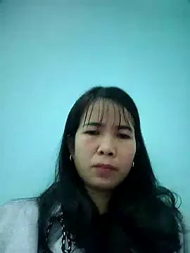 Geelio-playsx24's Live XXX Chat