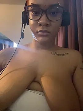 nickytheehawtieのライブXXXチャット