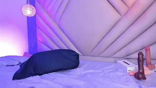 Онлайн чат XXX Ibbie_drastic