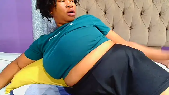 YELLOWBUSTYMELLONS: онлайн-секс-чат