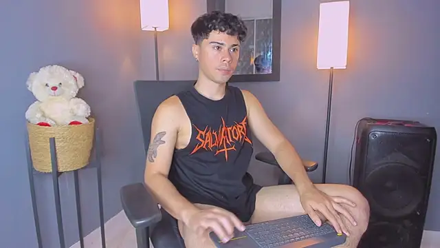 Show de webcam de Soft_Temptationxx