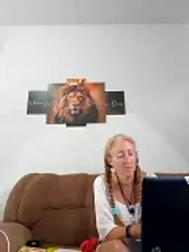 MILEIDE980 live XXX chat