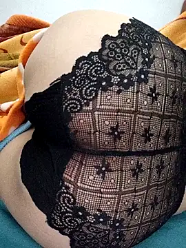 Haralushiaaa Webcam Show