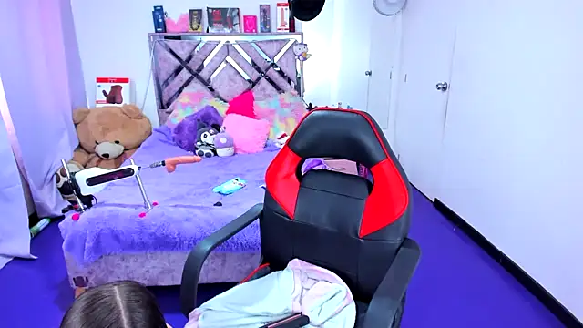 XXX chat uživo modela Luna_Analya