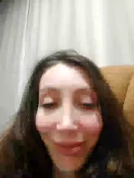 HellaryTourent Chat XXX live