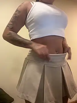 Chat XXX ao vivo de Alyha_Cortes