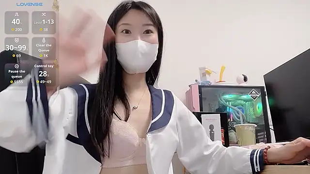 ni_ni01 Chat XXX live