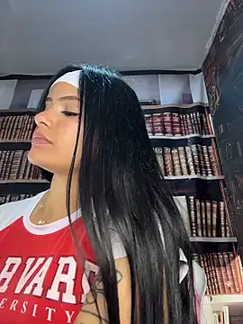 Czat XXX na żywo – AntonellaStorm_