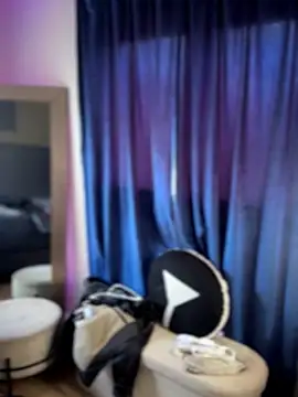 lovely_beast Adlı Modelin Canlı XXX Sohbeti