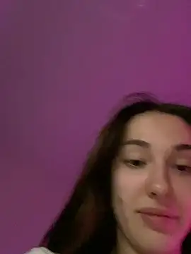 Chat XXX ao vivo de NotYourMiss