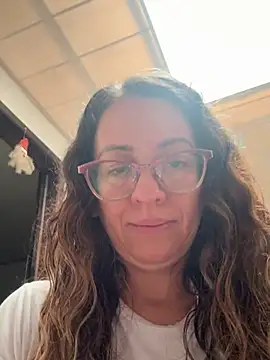 miss_hanna07: απευθείας συνομιλία ΧΧΧ