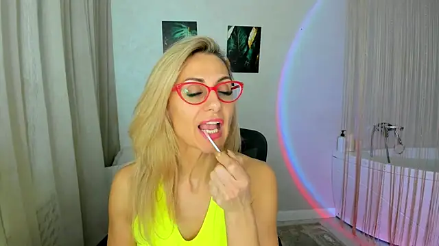 Chat +18 de MuseOfStage ao vivo