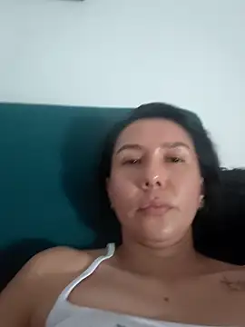Chat +18 de valeryvilla ao vivo