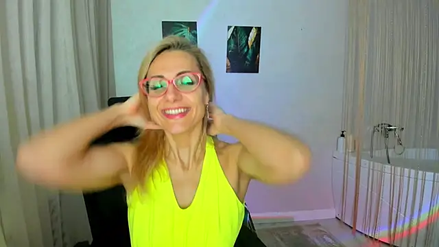 MuseOfStage's Live XXX Chat