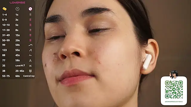 Show modela ShennaBosh na web-kameri