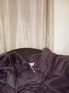 Alexdaniel89 现场XXX聊天