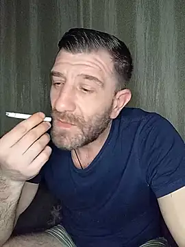 Alexdaniel89 élő XXX-chatje