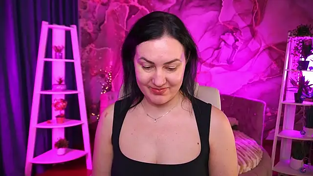 VelvetLuck's Live XXX Chat