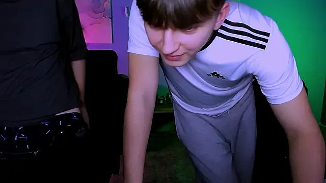 Вебкам-шоу travis_wolf_