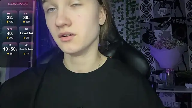 helgicuteness' Live XXX Chat