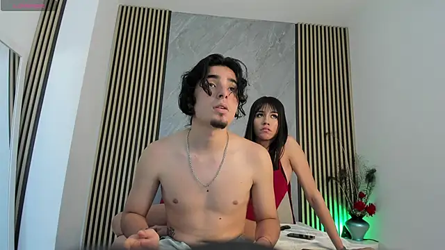 XXX chat uživo modela SelenneAndApollo