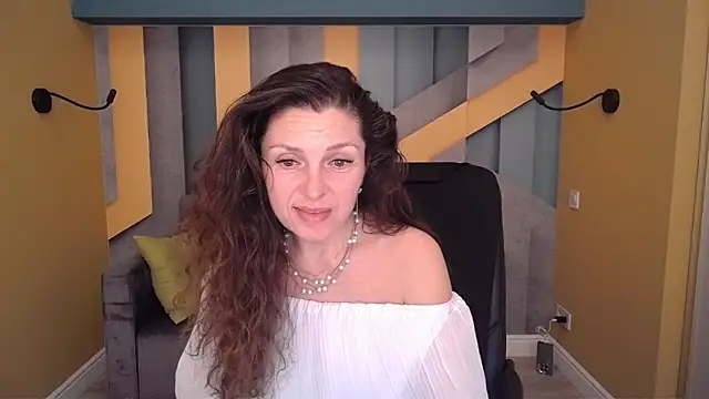 EllaLong Adlı Modelin Canlı XXX Sohbeti