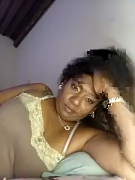 دردشة MiZzCreator الجنسية المباشرة