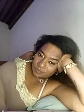 MiZzCreator Live XXX Chat