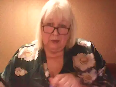 Alexia64231's Live XXX Chat