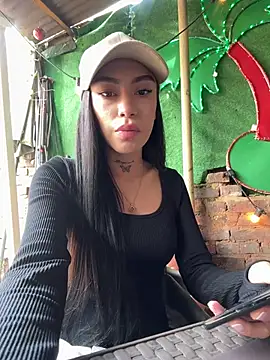 Chat +18 de Bonny_Eva ao vivo