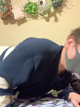 KEI_96: онлайн-секс-чат