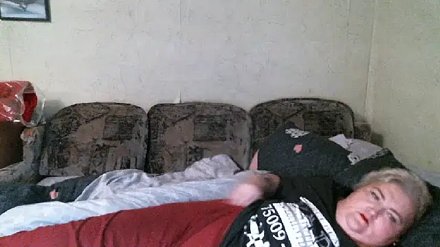 Lana555's Live XXX Chat