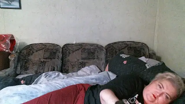 Lana555: онлайн-секс-чат