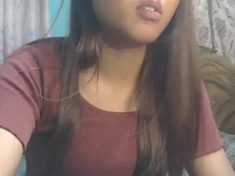 XXX chat uživo modela NancyRuvi