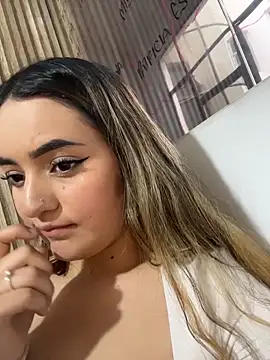 Antonella_JulietaのライブXXXチャット