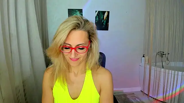 MuseOfStage's Live XXX Chat