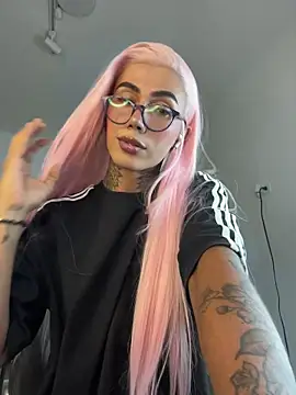 Онлайн чат XXX miss_tatiana_