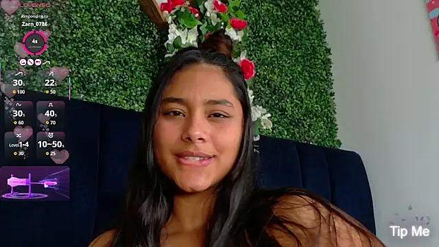 AnnaSmiles live XXX chat