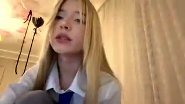 IvyArmbrister's Webcam Show