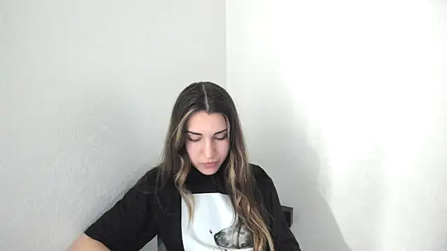 summmmersky1 – webcam-show