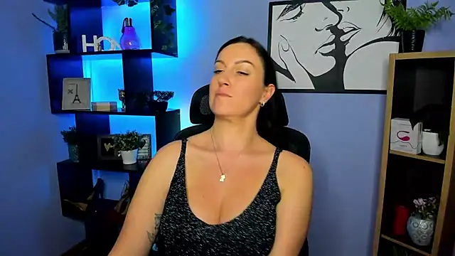 Chat +18 de FUN_AMI ao vivo