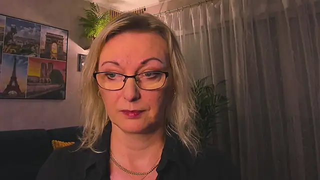 vanessa_chat ওয়েবক্যাম শো