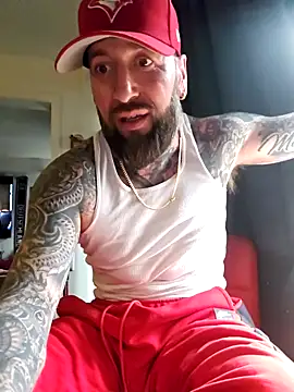 Beardedtattood webkamerás műsora