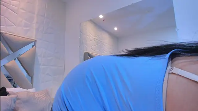 raquell_moore's Webcam Show