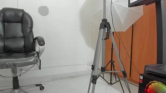 MHONIKBELUCCI Live XXX-Chat