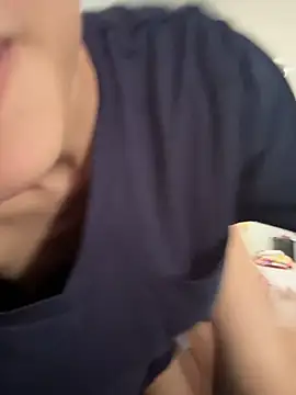 jojosbizarrelyf's Webcam Show